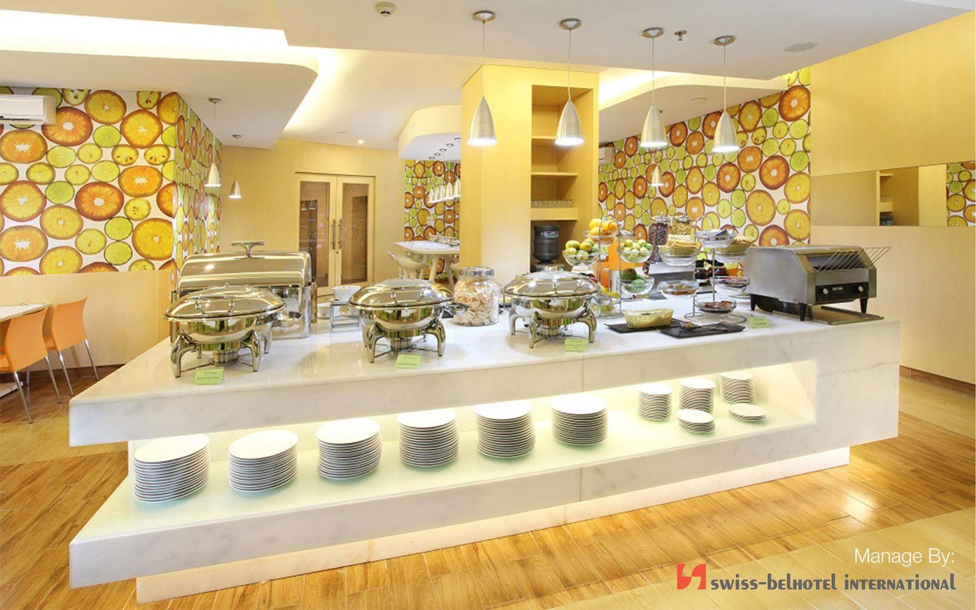 โรงแรมเซสต์ แอร์พอร์ต จาการ์ต้า ทังเกอรัง ภายนอก รูปภาพ
